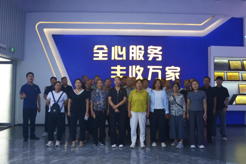 聚焦品類 賦能渠道 | 全豐生物2025年北環(huán)農(nóng)資作物方案訂貨會(huì)在安召開
